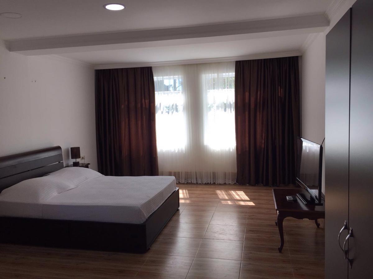 Hotel Simpatia Kobuleti Extérieur photo