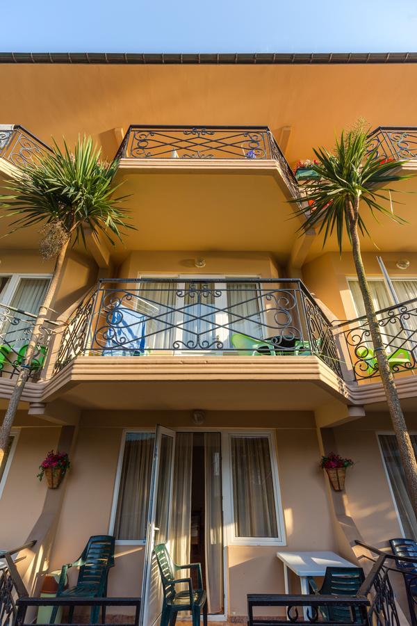 Hotel Simpatia Kobuleti Extérieur photo