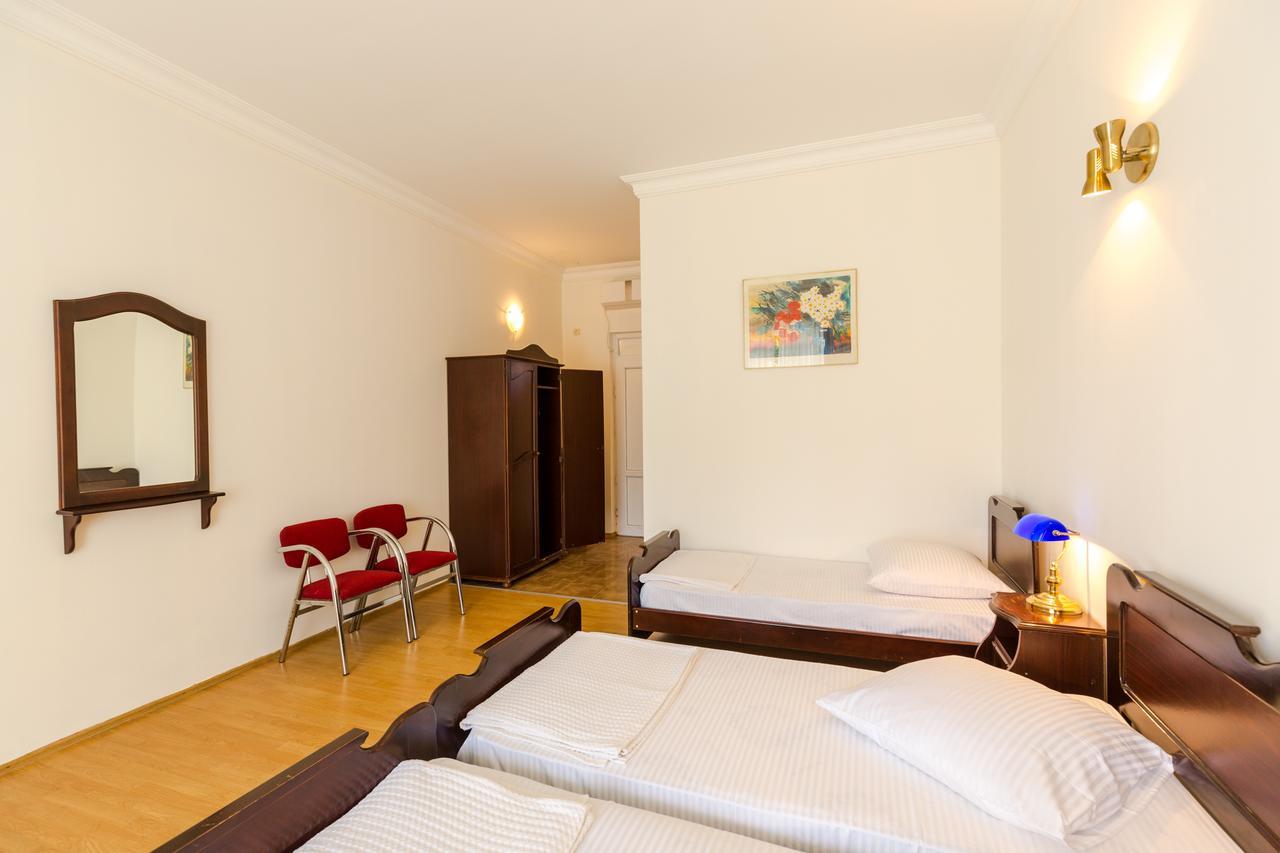 Hotel Simpatia Kobuleti Extérieur photo